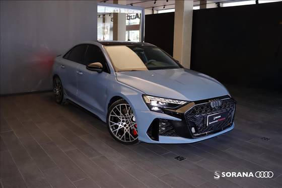 AUDI RS3 2.5 TFSI GASOLINA SEDAN QUATTRO S-TRONIC AUDI RS3 2.5 TFSI GASOLINA SEDAN QUATTRO S-TRONIC
